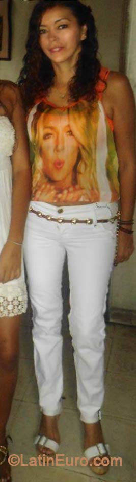 Date this exotic Colombia girl Sonia from Cali CO14855