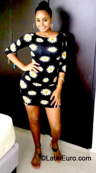 Date this beautiful Panama girl Rosemary from Panama City PA405