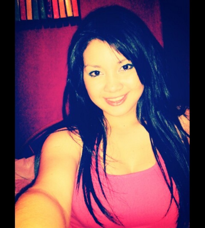 Date this sensual Costa Rica girl Kim from Moravia CR284