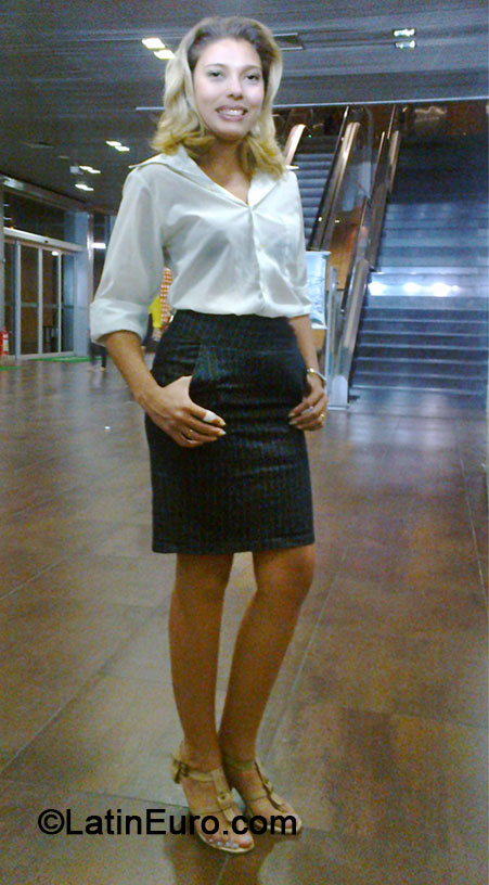 Date this hot Brazil girl Milene86 from Belem BR9317