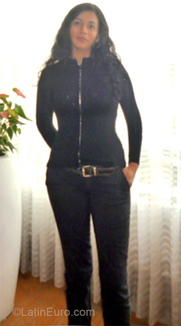 Date this delightful Colombia girl Luisa from Palmira CO15086