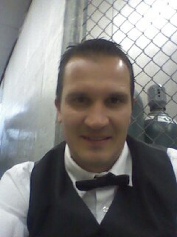 Date this pretty United States man Gonza from Miami Beach US14947