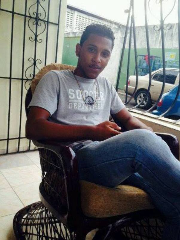 Date this stunning Dominican Republic man Geral from Santo Domingo DO18985