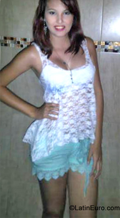 Date this exotic Venezuela girl Ariel from Caracas VE248