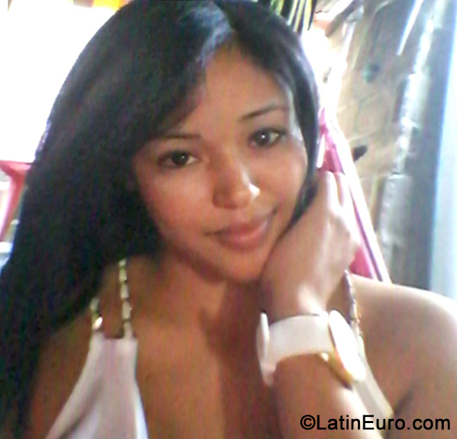 Date this athletic Colombia girl Idalys from Sincelejo CO15359