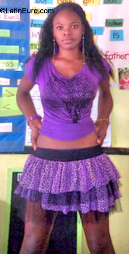 Date this exotic Jamaica girl Shantel from Port Antonio JM1730