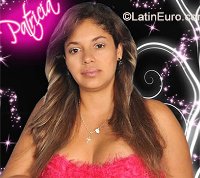 Date this charming Colombia girl Patricia from Medellin CO15363