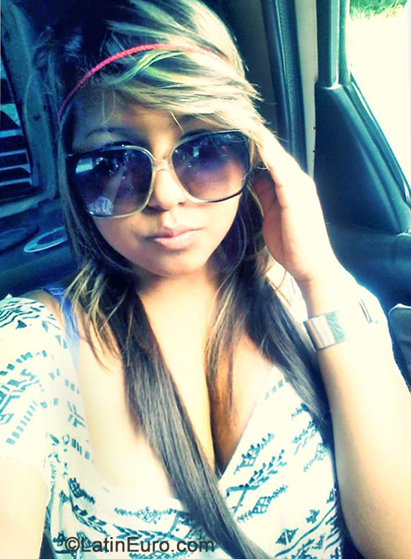 Date this exotic Venezuela girl Lisdania from Barquisimeto VE258