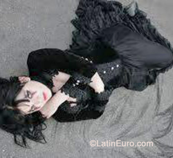 Date this passionate Honduras girl Aracely from Tegucigalpa HN1093