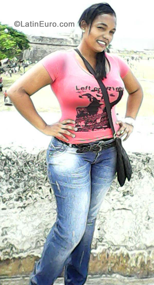 Date this gorgeous Colombia girl Maria a from Cartagena CO15551