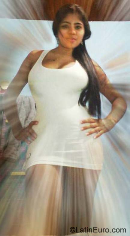Date this passionate Colombia girl Leidys from Tulua CO15601