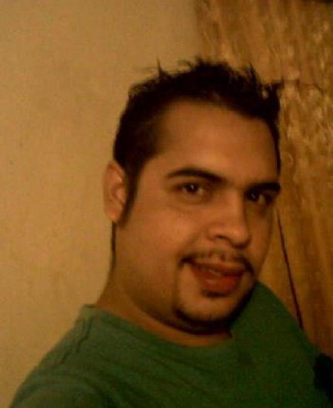 Date this tall Honduras man Raul from Tegucigalpa HN1131