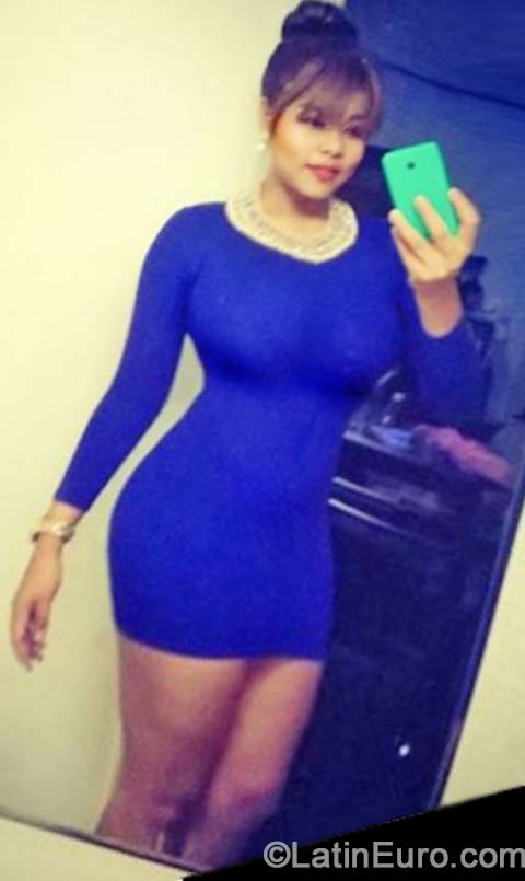 Date this stunning Honduras girl Nayeli rivera from San Pedro Sula HN1174