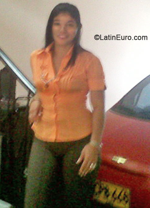 Date this georgeous Colombia girl Mary from Cali CO15887