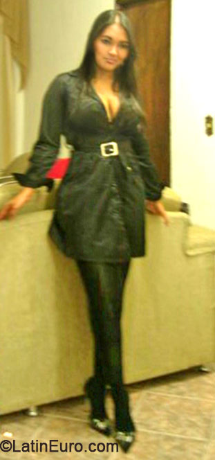 Date this beautiful Brazil girl Fernanda from Belo Horizonte BR8977