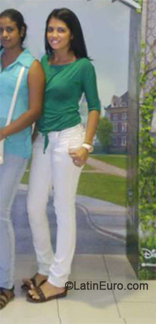 Date this attractive Colombia girl Alejandra caice from Cali CO16081