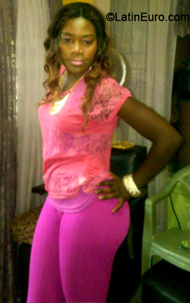 Date this hot Jamaica girl Daneishia from Kingston JM1844