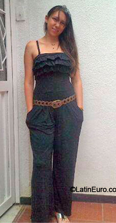 Date this stunning Colombia girl Alejandra from Bogota CO16364