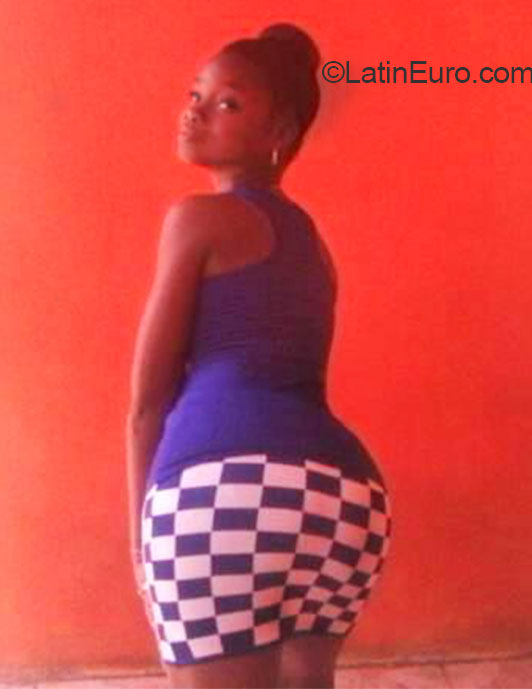 Date this delightful Jamaica girl Anisha from Kingston JM2149