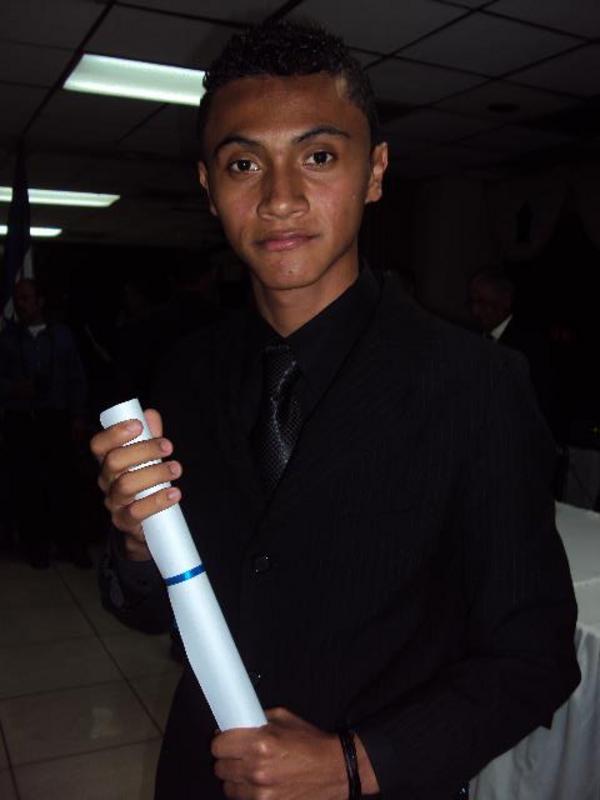 Date this charming Honduras man Allan gonzalez from Tegucigalpa HN1226