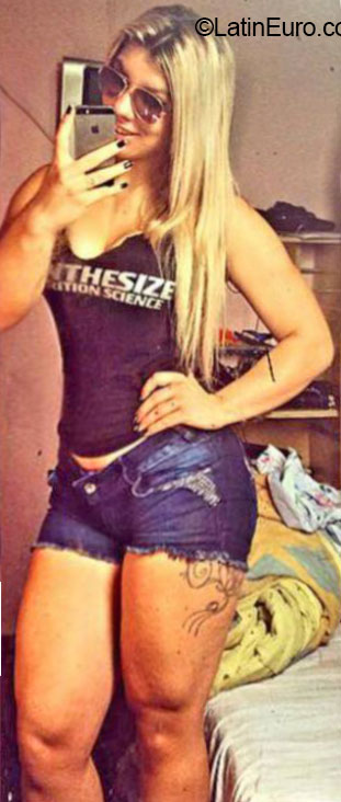 Date this athletic Portugal girl Ana from Lisbon BR9103