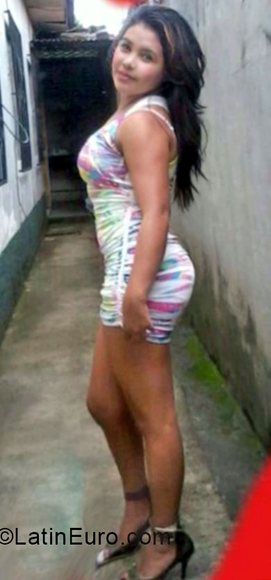 Date this hard body Honduras girl Yessica Perez from San Pedro Sula HN1252