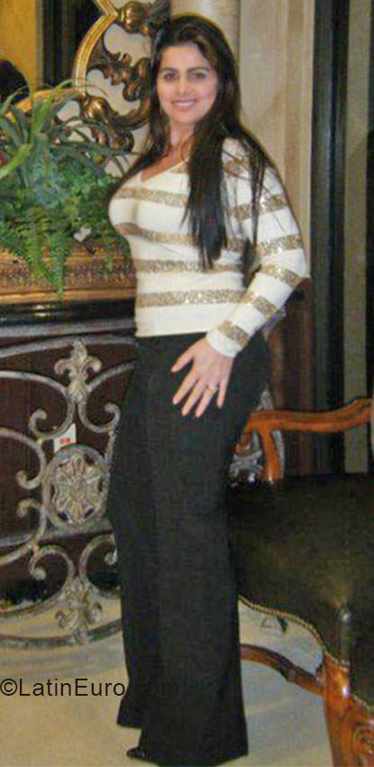 Date this lovely Brazil girl Rose from Fortaleza BR9133