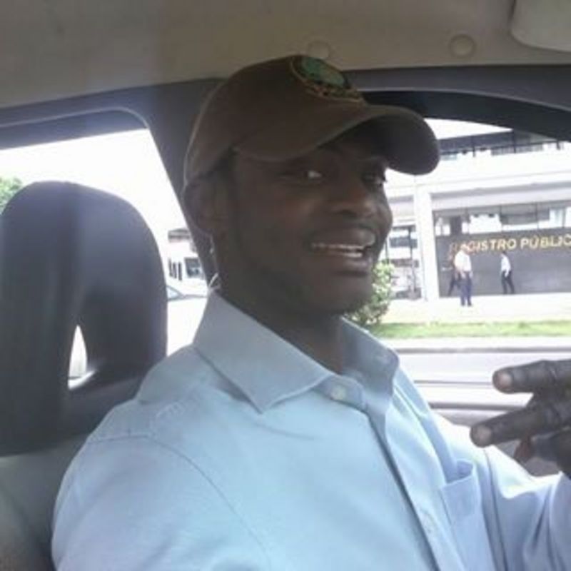 Date this nice looking Panama man Damian from Panama PA507