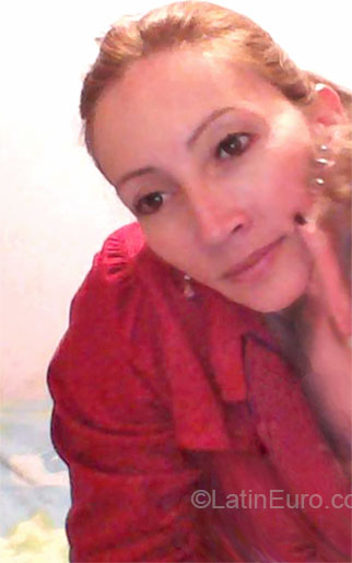 Date this cute Colombia girl Ross from Bogota CO16606