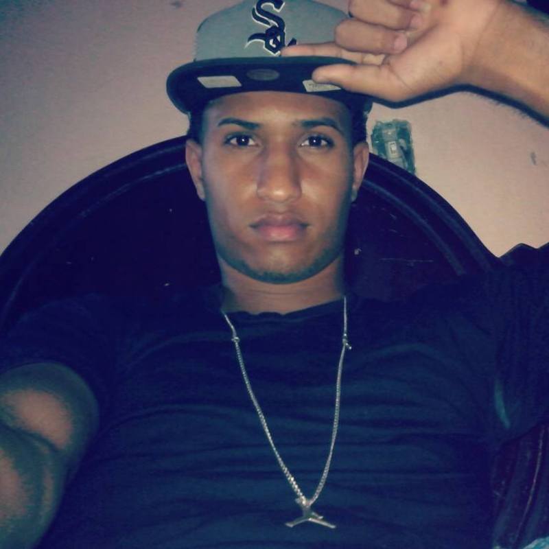 Date this stunning Dominican Republic man Leury from Santiago DO20743