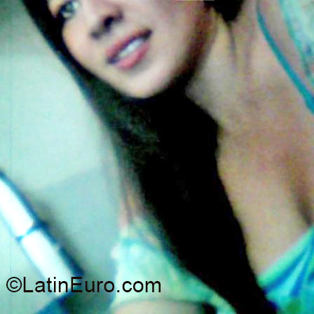 Date this sensual Colombia girl Yudy from Bogota CO16650