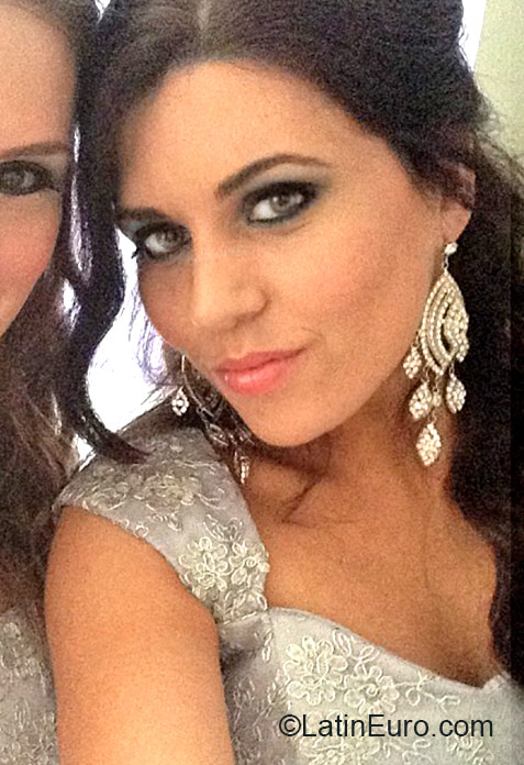 Date this young Venezuela girl Anto from Maracaibo VE360