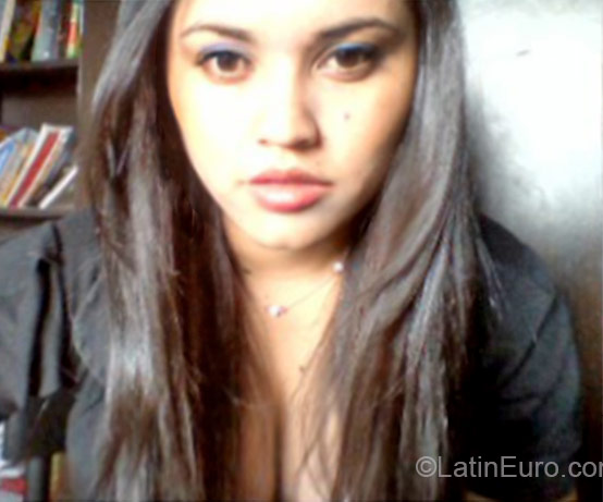 Date this sultry Colombia girl Catalina from Bogota CO16737