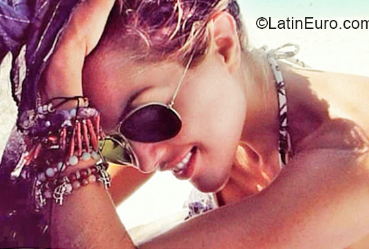 Date this stunning Colombia girl Lady from Bogota CO16780