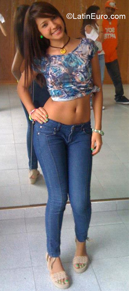 Date this passionate Spain girl Daniela from Madrid ES303