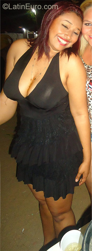 Date this foxy Brazil girl Musia from Fortaleza BR9208