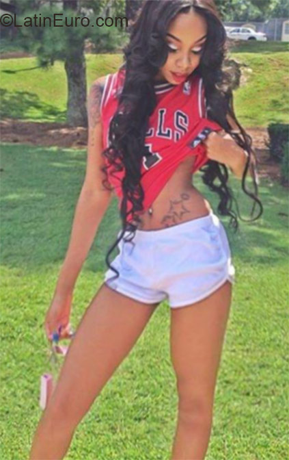 Date this pretty Jamaica girl Angle from Kingston JM1954