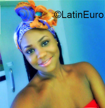 Date this stunning Jamaica girl Tress from St Ann JM2092