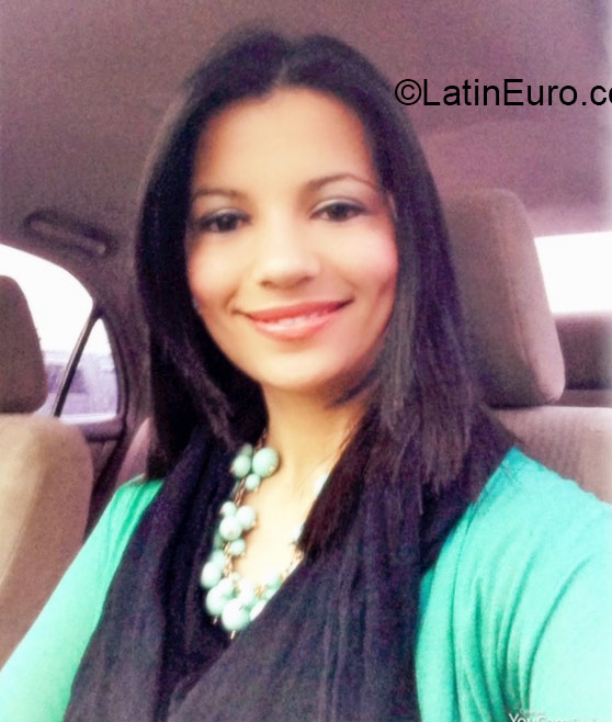 Date this lovely Honduras girl Lidia from San Pedro Sula HN1476
