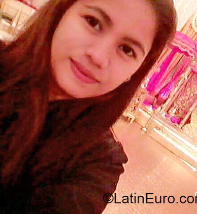 Date this tall Philippines girl Jihe from Quezon City PH760