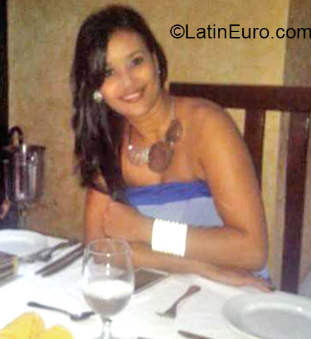 Date this good-looking Honduras girl Karen from La Ceiba HN1483