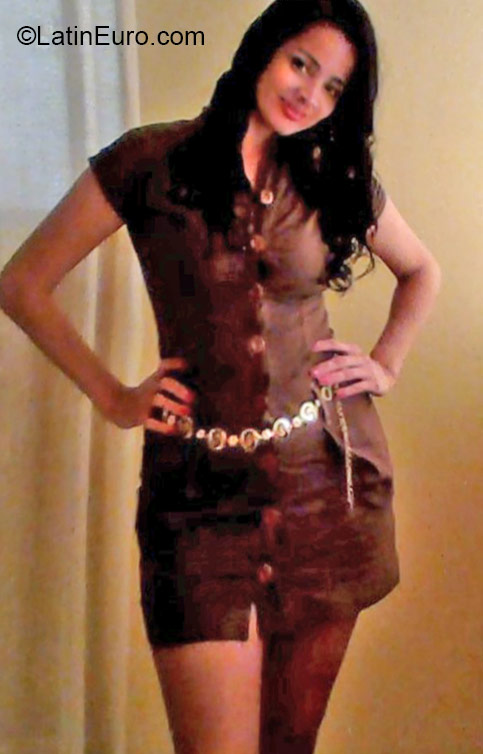 Date this hard body Colombia girl Ixabel from Bogota CO17212