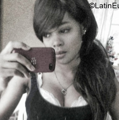 Date this funny Jamaica girl Sherika2040 from Jamaica JM2012