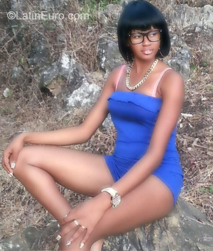 Date this fun Jamaica girl Jeviane from Montego bay JM2026