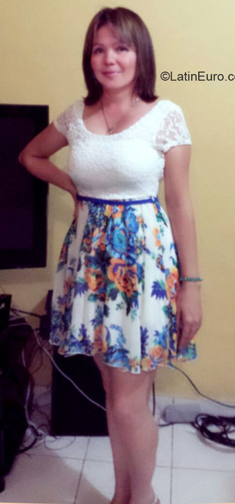 Date this hard body Honduras girl Teresa from San Pedro Sula HN1535