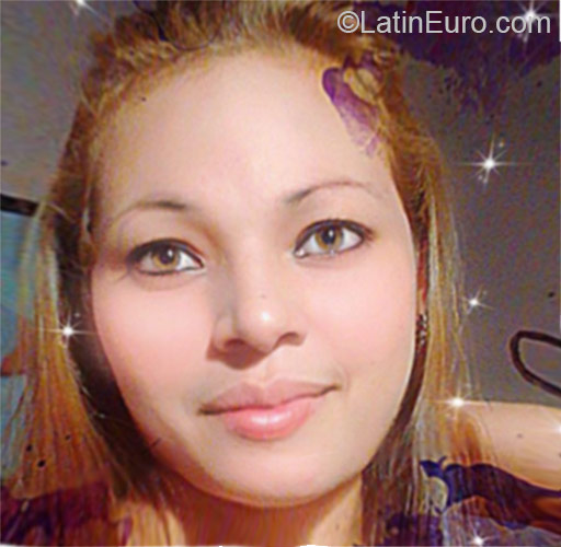 Date this passionate Honduras girl Jessica from San Pedro Sula HN1548