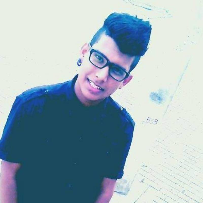 Date this happy Colombia man Sebastian Alvar from Medellin CO17678