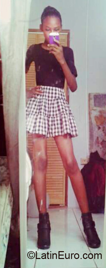 Date this young Jamaica girl Nakesha from May Pen JM2111