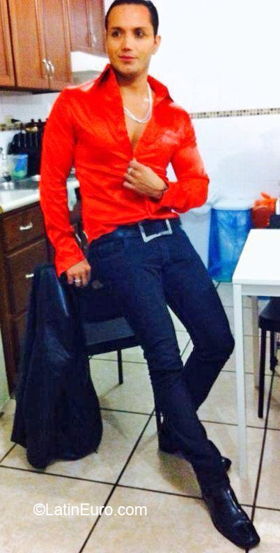 Date this georgeous Mexico man Antonio from Puerto penasco MX1441