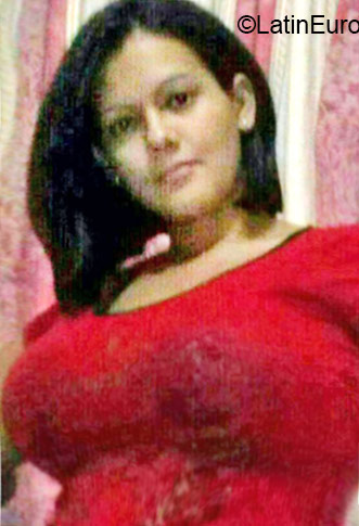 Date this athletic Panama girl Lys from Panama City PA647